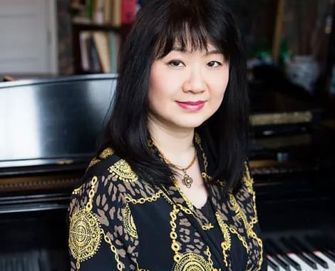 Tammy Lum With Piano